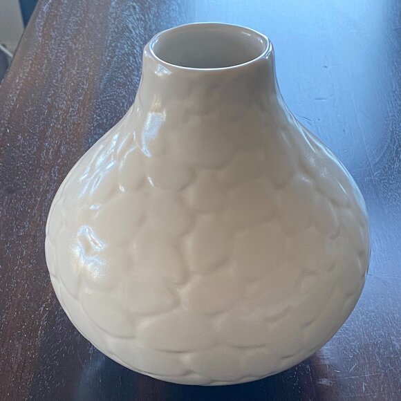 Jonathan Adler Pebble Vase White Ceramic Hand Made EUC